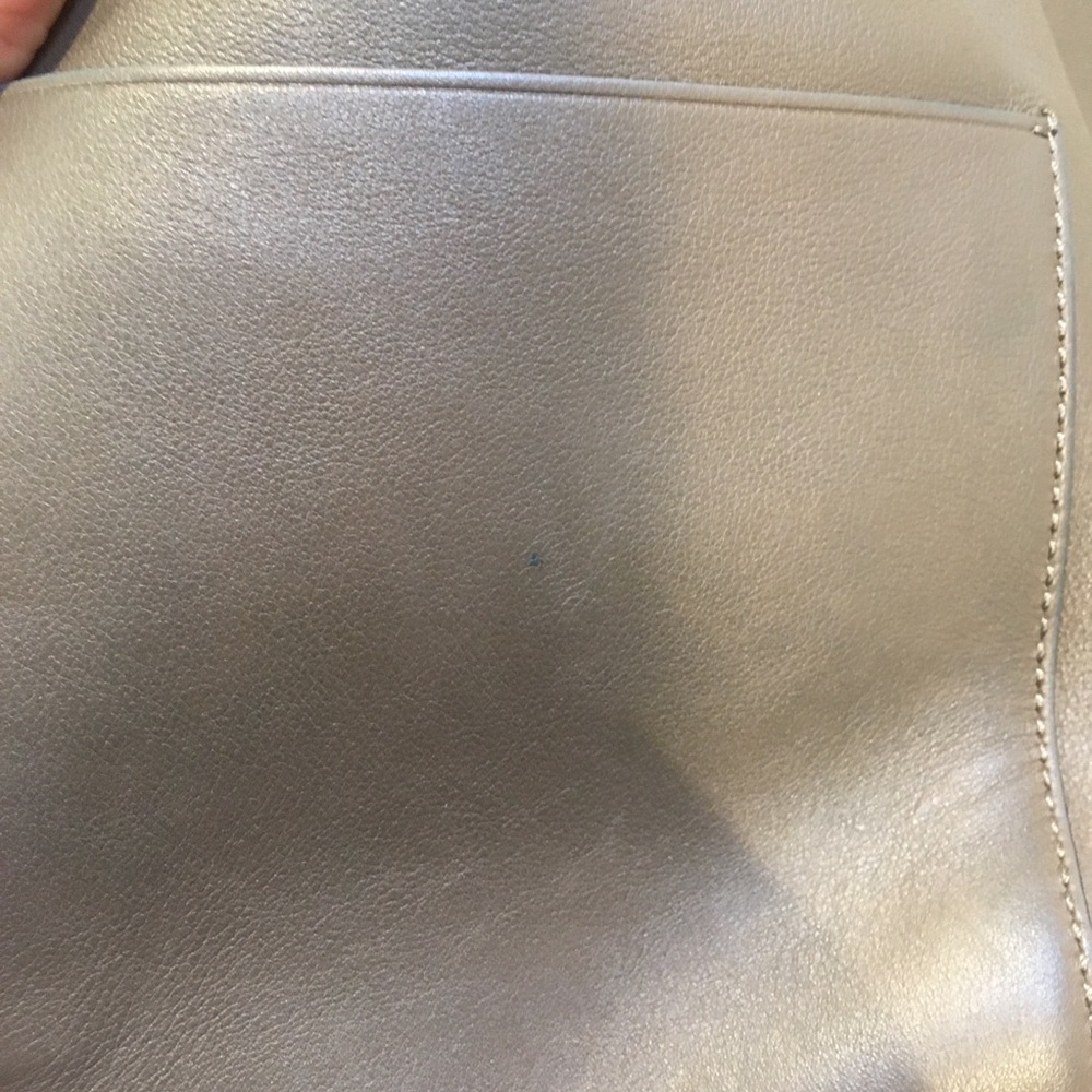 Michael Kors Limited Edition Miranda Bucket Bag - Picture 5 of 8